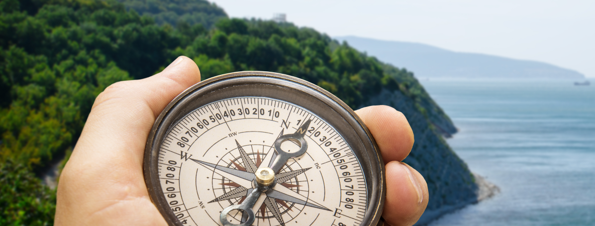 compass-537607438_6000x3870.png