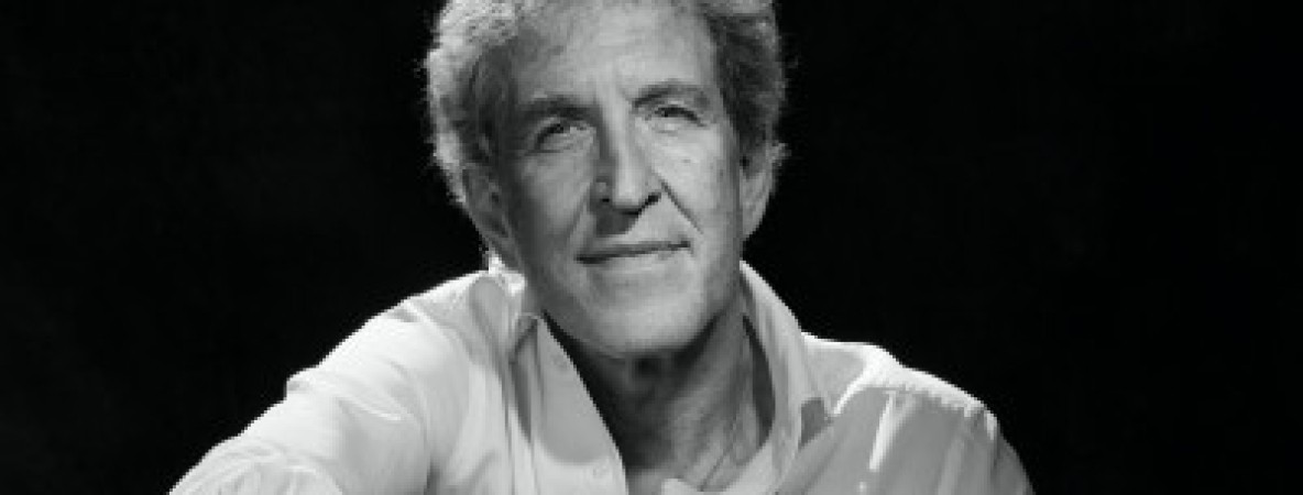 Book it_Marc Vossen.jpg