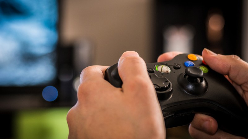 game-controller-picture-id829997522.jpg